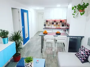 A stone's throw from everything, practical, easy to park* new. - Image 3