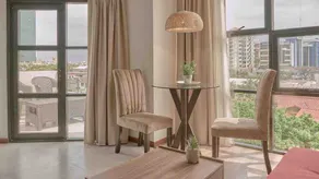 Fiori Apartments - Executive Suite - Image 2