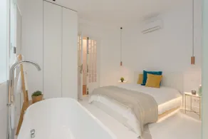 Luxury Silver Apartment just steps from Gran Vía by Batuecas - Image 4