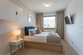 Ambria Apartments Summer - Image 2