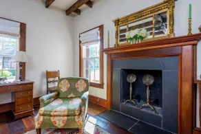 Historic and elegant Morrison Cabin built in 1787 - Image 2