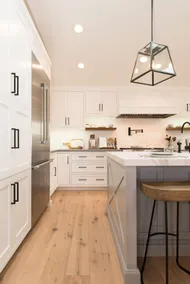 Coastal Industrial Farm House near Newport Beach - Image 4