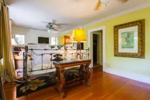 1 bed/1 bath-Jacaranda Cottage - Image 4