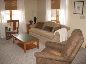 Lusch Acres Retreat ...Unwind & Enjoy a Relaxing Vacation - Image 5