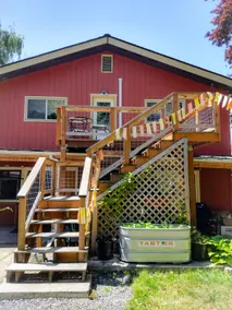 Country Oasis in North Seattle - Image 3
