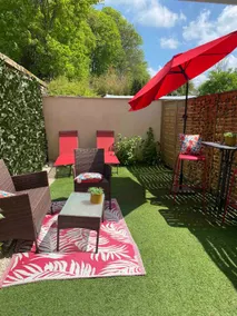 Private cottage/Jacuzzi/garden - Image 4