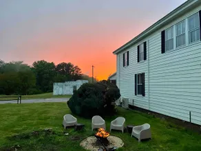 Downings Farmhouse - a Historic 6 Bedroom Home on 3 Acres of Yard and Forest - Image 3