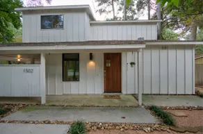 Woodlands Modern Cottage-Top Rated! 3BR/Fast Wifi - Image 2