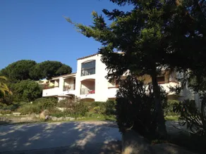 air-conditioned apartment with sea-view terrace - Image 2