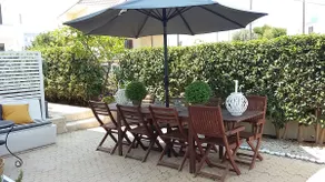 Modern family home with garden near the BEACH. - Image 4