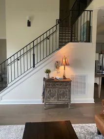 Cheerful 3 Bdrm 3.5 Bath Oxford home 3 Queen Beds - Image 3