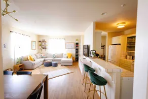 Magical hilltop 3-bedroom with spectacular views - Image 3