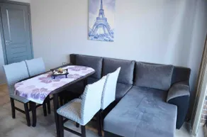 Apartment with a lovely balcony - Image 4