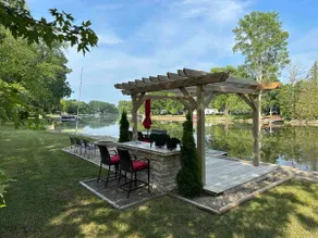 River Respite: BIG Yard•Outdoor Kitchen•Boat Ramp - Image 3