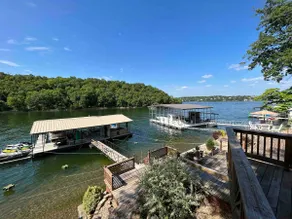 Floating Cove -Main Channel views! Sleeps 16 -Pets - Image 3