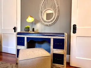 Fancy's Historic Apartment - Image 5
