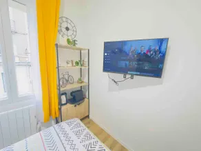 Comfort and Style in the City Center - Image 4