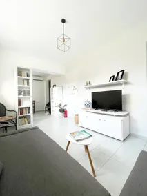 Sea Escape Boutique Apt-Near Agii Aposto li beach - Image 2