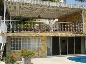 House with an ocean view and pool in Acapulco - Image 3