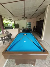 Hidden Gem Getaway W/hot tub & fully aircondioned - Image 3