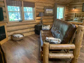 Log Cabin in the woods 4 miles to lake Ouachita - Image 5
