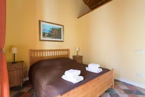 Junior Suite Cathedral 2 - Image 4