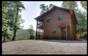 Gorgeous Mountain Views-Hot Tub Weekday Discounts - Image 2