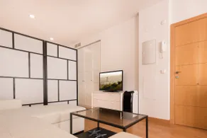 A few days in Malaga AT Beautiful and modern loft 1ºD - Image 3