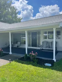 3BR Country Escape (sleeps 6), tree-lined 3 acres - Image 2