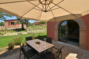 Chalet \"Azzurro\" avec vue sur les montagnes, piscine partagée & Wi-Fi - Image 4