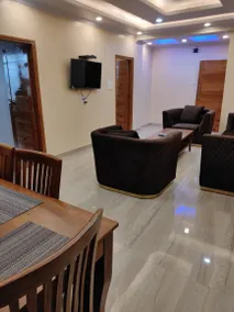 Superb Two Bedroom Apartment. - Image 2