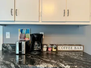 Downtown Spacious & inviting home in Marquette - Image 2