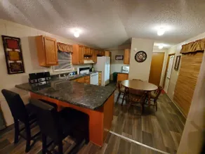 Sleeps 4, Country setting, Lake Cumberland & Green - Image 4