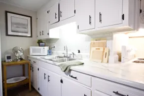 Cozy Valley Suite: Rock City, Ruby Falls, Downtown - Image 3