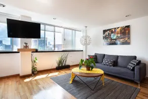 A spacious studio two blocks from the WTC - Image 5