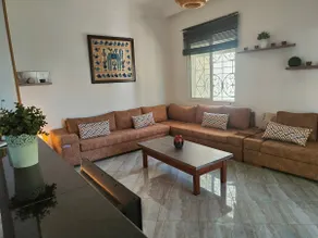 villa south of Tunis with terrace, gardens and Wi-Fi - Image 5