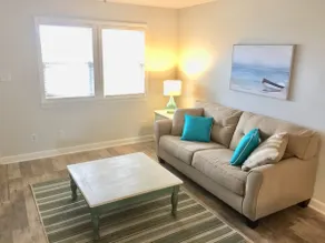 Captains Quarters,Steps to The beach&covered porch - Image 3