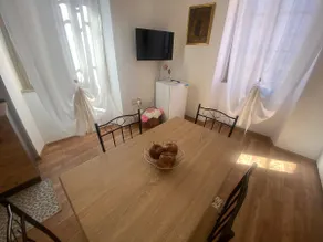 Apartment in the historic center of Novigrad, 20 meters from the sea - Image 3