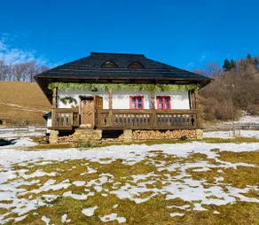 Hai la Saivan *Bio Retreat & Farm*-Casa Mica - Image 4