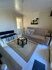 COZY HAUS (Entire House) - SUPER HOST Seal - Image 4