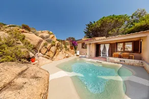 Suite Rosa 10 with private idromassage pool - Image 2