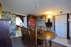 Beautiful and Authentic Cottage - Image 2