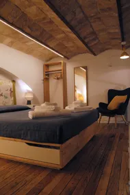 Loft 17 - Image 2