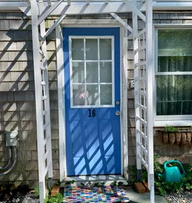 Mermaid's Garden Apartment Cape Cod - Image 2