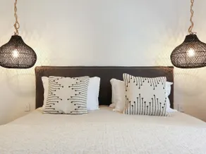 Angourie Room - Coastal Luxe Stay - Image 5