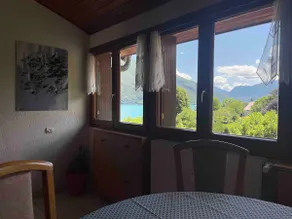Rare 2 bedroom with private beach on Lake Annecy - Image 4