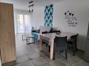 2-room apartment in Calvi with terrace and parking - Image 2