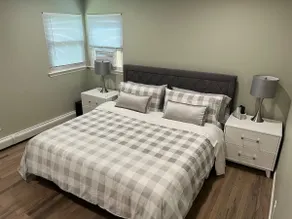 Modern Large 3-Bedroom Apartment in Islip, NY - Image 5