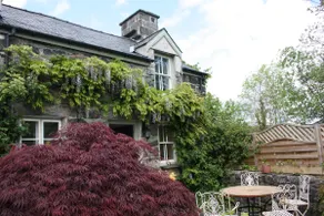 Dolgellau - cosy riverside cottage - Image 2