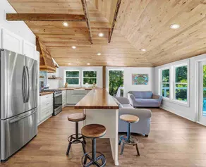 Oyster Bay Retreat (50’ Waterfront with pier) - Image 5